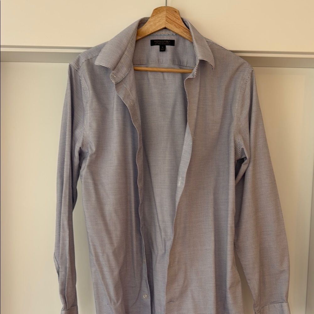 Banana Republic Men’s Dress Shirt Medium
